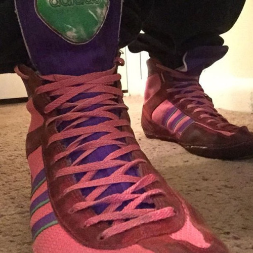 adidas pink 88s wrestling shoes